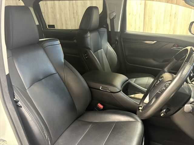 TOYOTA ALPHARD HYBRID 4WD 2016 Image 31