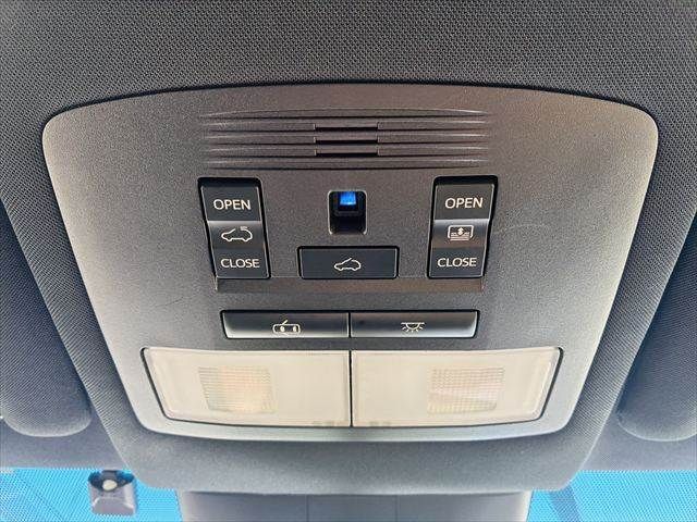 TOYOTA HARRIER HYBRID 2015 Image 31