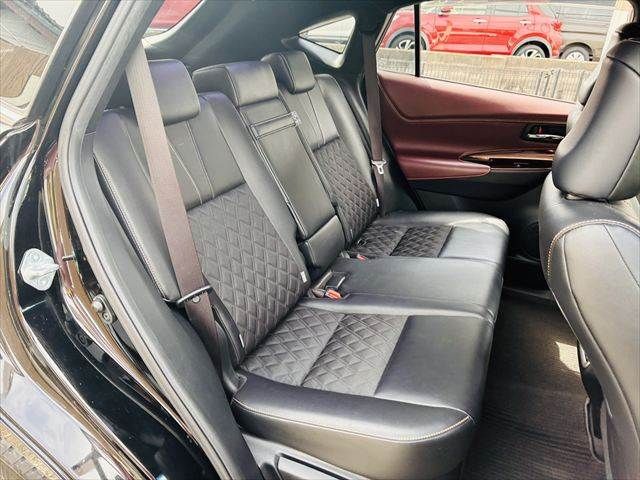 TOYOTA HARRIER HYBRID 2015 Image 31