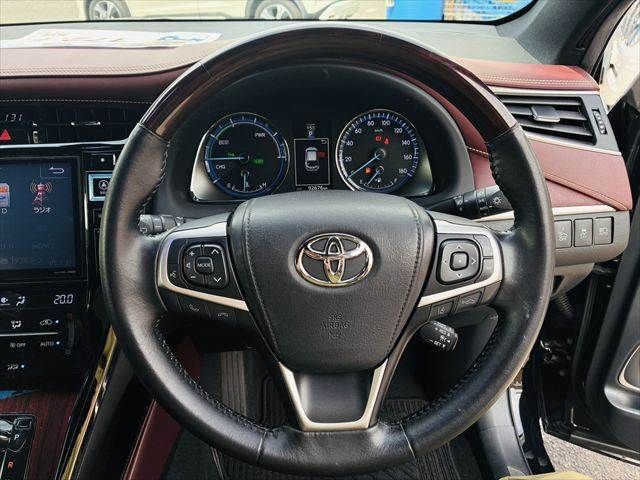 TOYOTA HARRIER HYBRID 2015 Image 31