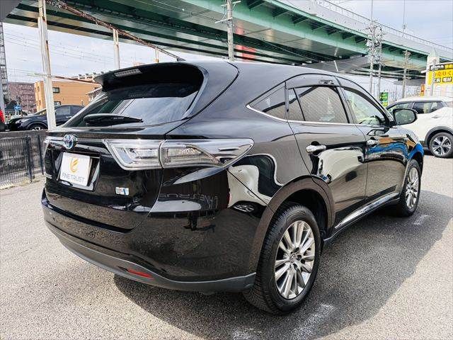 TOYOTA HARRIER HYBRID 2015 Image 31
