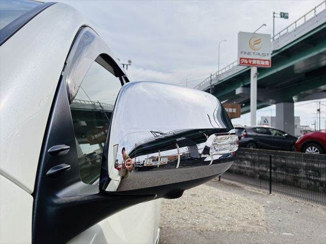 TOYOTA LANDCRUISER PRADO 2015 Image 31