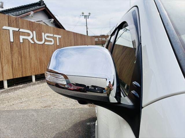 TOYOTA LANDCRUISER PRADO 2015 Image 31