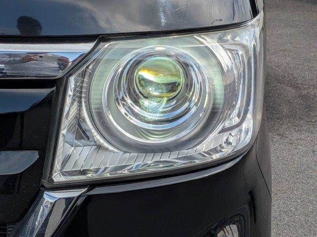 HONDA N BOX 2018 Image 31