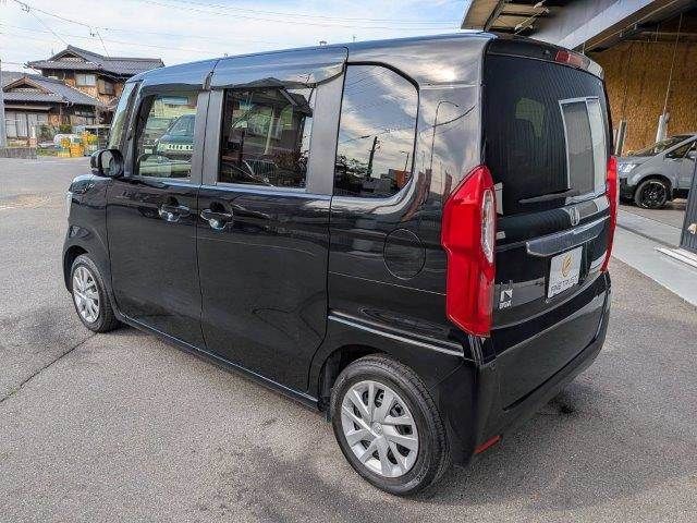 HONDA N BOX 2018 Image 31