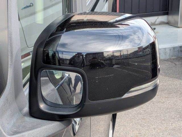 HONDA N BOX 2018 Image 31