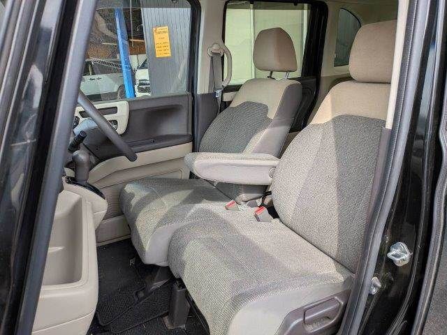 HONDA N BOX 2018 Image 31