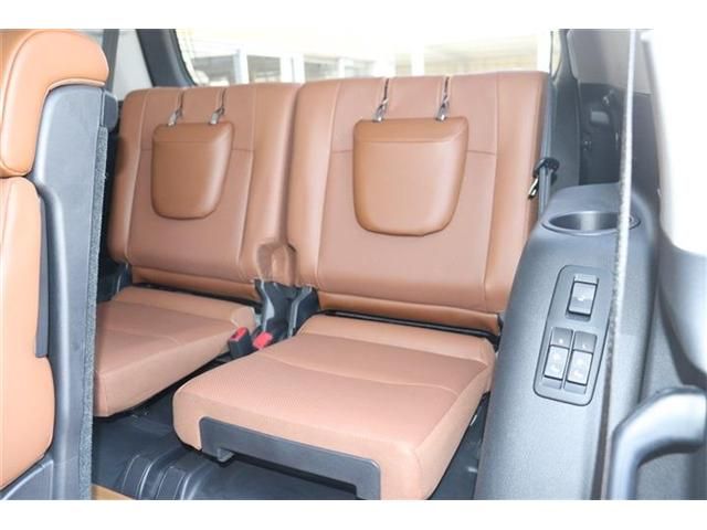 TOYOTA LANDCRUISER PRADO 2022 Image 31