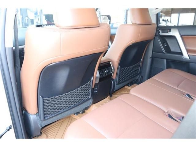 TOYOTA LANDCRUISER PRADO 2022 Image 31