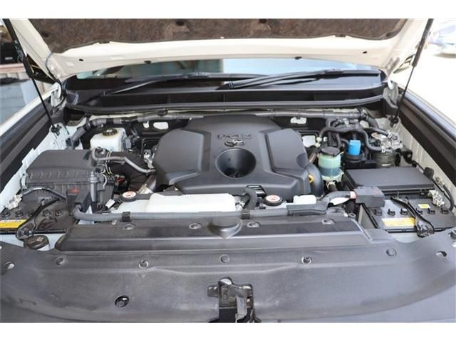 TOYOTA LANDCRUISER PRADO 2022 Image 31