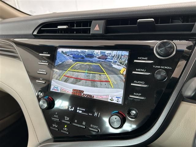 TOYOTA CAMRY HYBRID 2020 Image 31