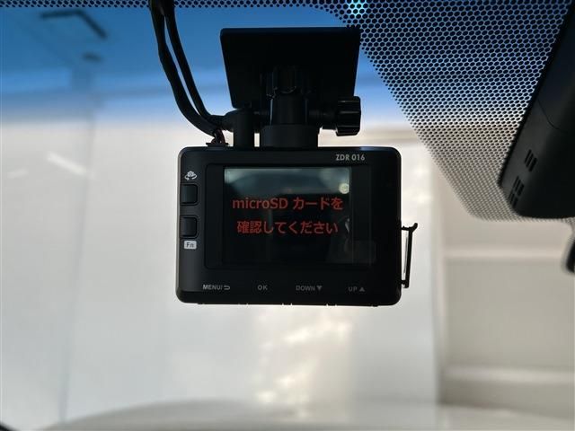 TOYOTA CAMRY HYBRID 2020 Image 31