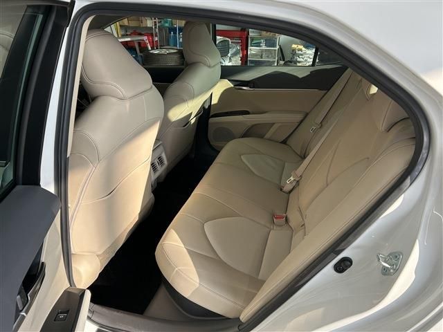 TOYOTA CAMRY HYBRID 2020 Image 31