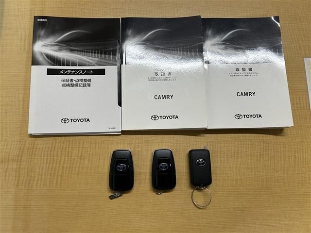 TOYOTA CAMRY HYBRID 2020 Image 31