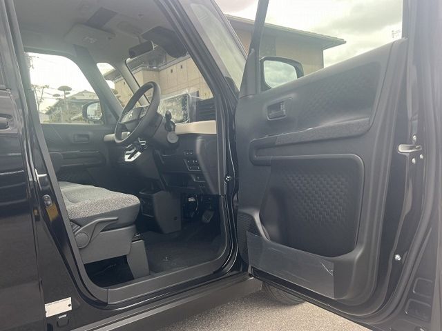 MITSUBISHI DELICA MINI 2026 Image 31