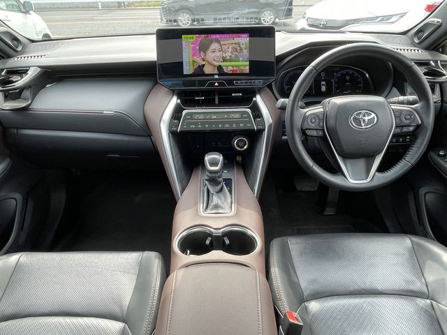 TOYOTA HARRIER 2WD 2024 Image 31