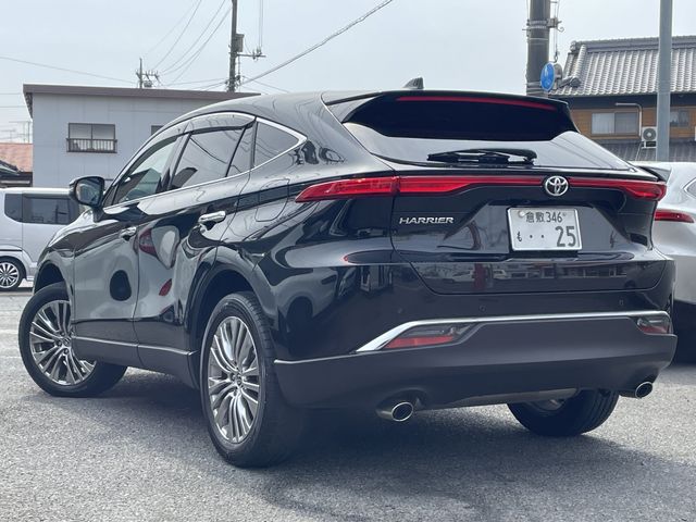TOYOTA HARRIER 2WD 2024 Image 31