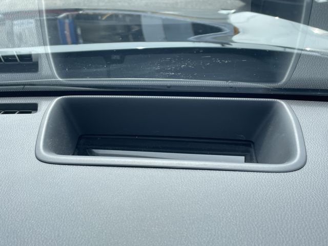 TOYOTA HARRIER 2WD 2024 Image 31