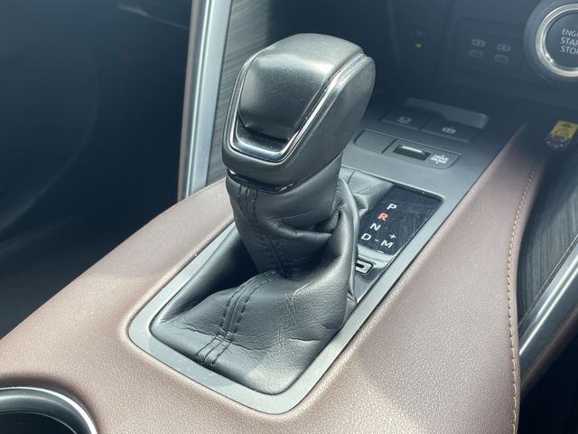 TOYOTA HARRIER 2WD 2024 Image 31