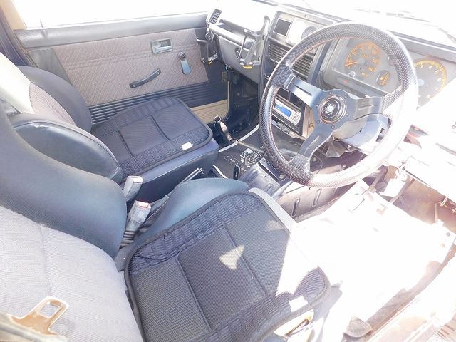 SUZUKI JIMNY VAN 4WD 1993 Image 31