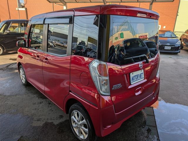 NISSAN DAYZ ROOX 2017 Image 31