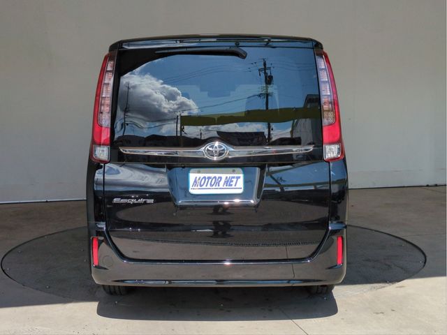 TOYOTA ESQUIRE 2017 Image 31