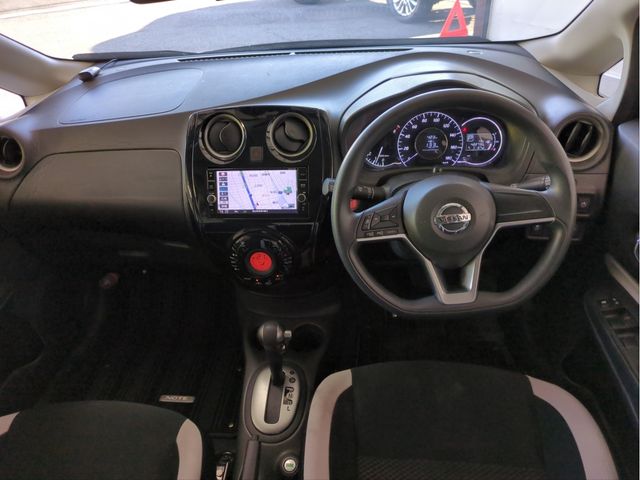 NISSAN NOTE 2017 Image 31