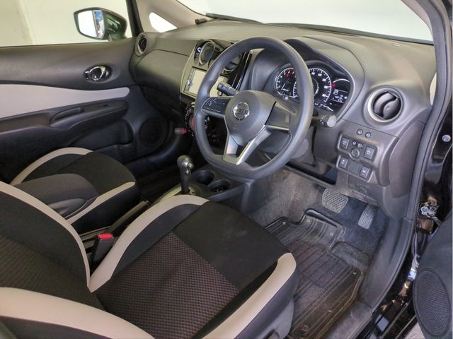 NISSAN NOTE 2017 Image 31