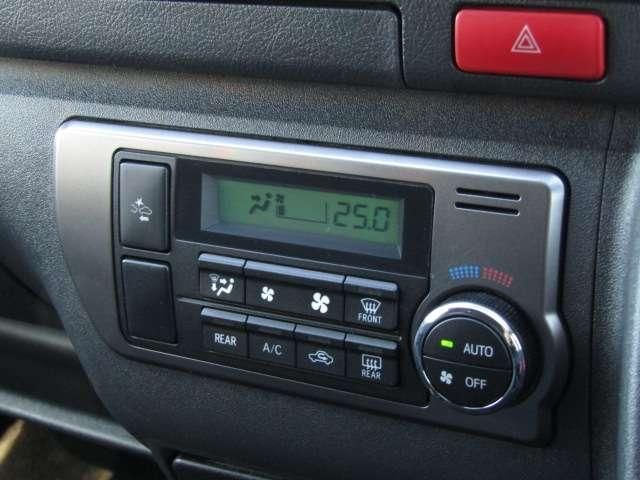 TOYOTA HIACE VAN 4WD 2021 Image 31