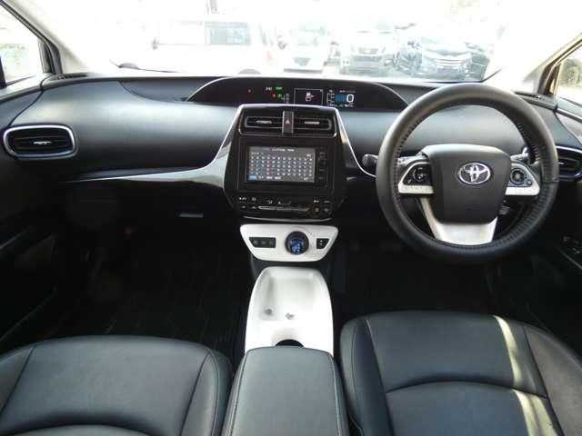 TOYOTA PRIUS 2016 Image 31