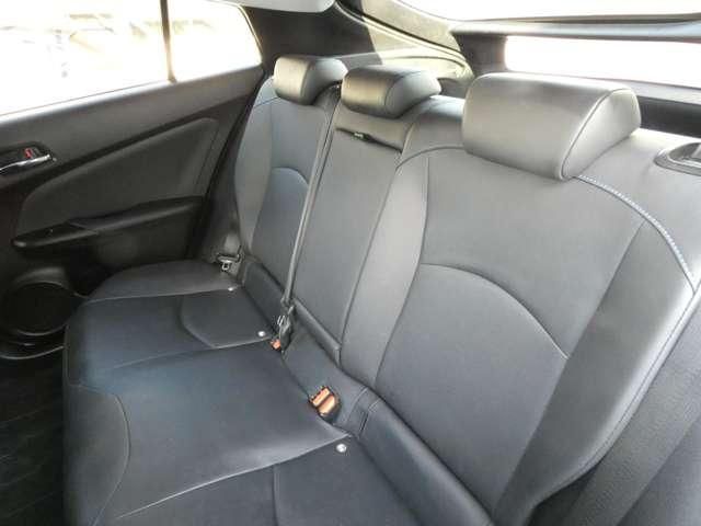 TOYOTA PRIUS 2016 Image 31