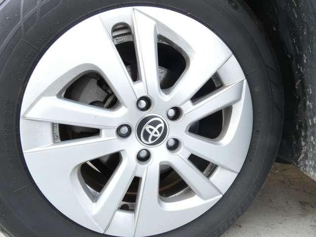 TOYOTA PRIUS 2016 Image 31