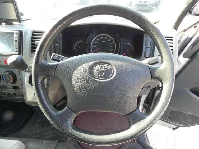 TOYOTA HIACE VAN 2WD 2005 Image 31