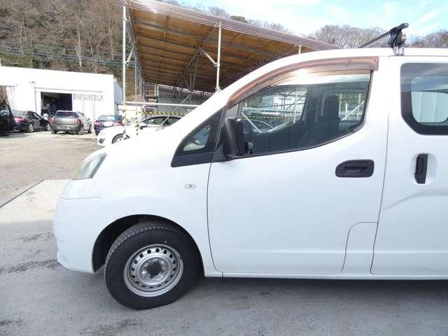 NISSAN NV200 VANETTE VAN 2010 Image 31