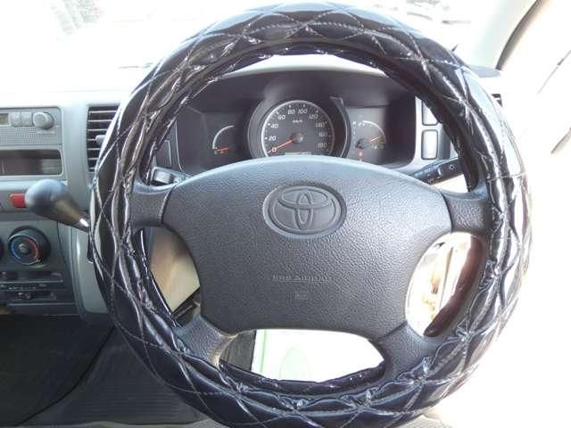 TOYOTA HIACE VAN 2WD 2005 Image 31