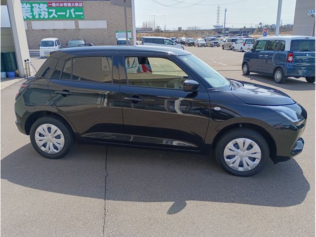 SUZUKI SWIFT 4WD 2024 Image 31