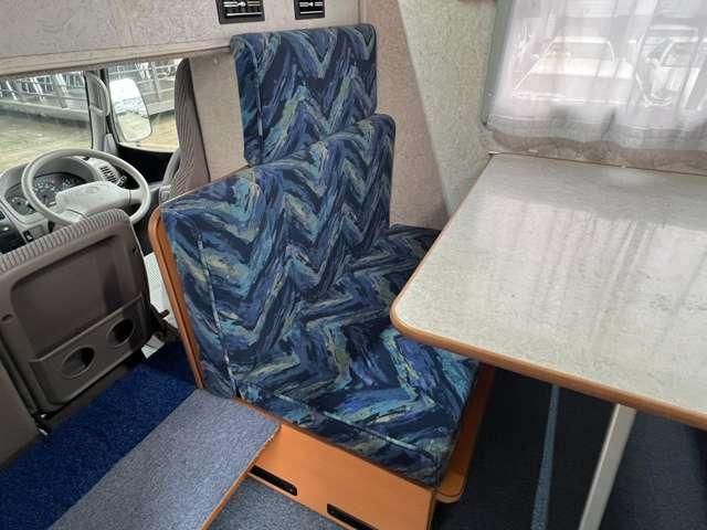 TOYOTA CAMROAD 2004 Image 31