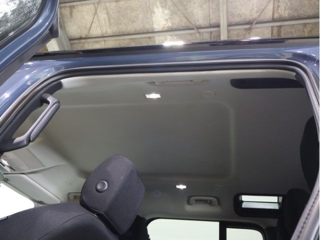 ROVER DEFENDER 2021 Image 31