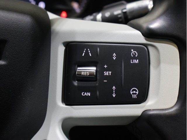 ROVER DEFENDER 2021 Image 31