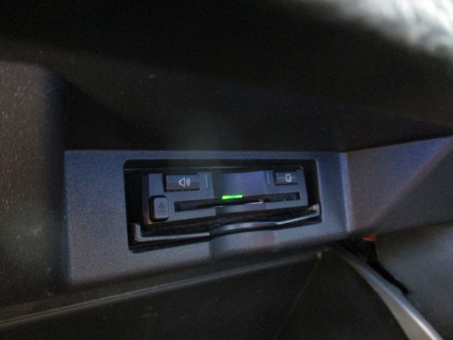 TOYOTA HARRIER 2WD 2017 Image 31