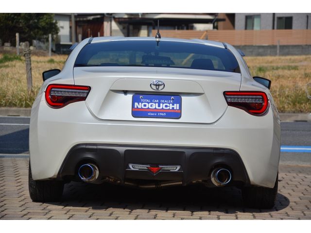 TOYOTA 86 2013 Image 31