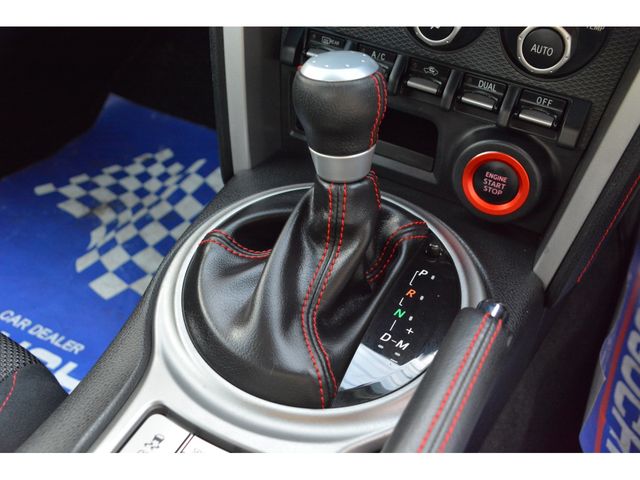 TOYOTA 86 2013 Image 31