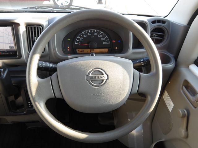 NISSAN NV100 CLIPPER 2019 Image 31