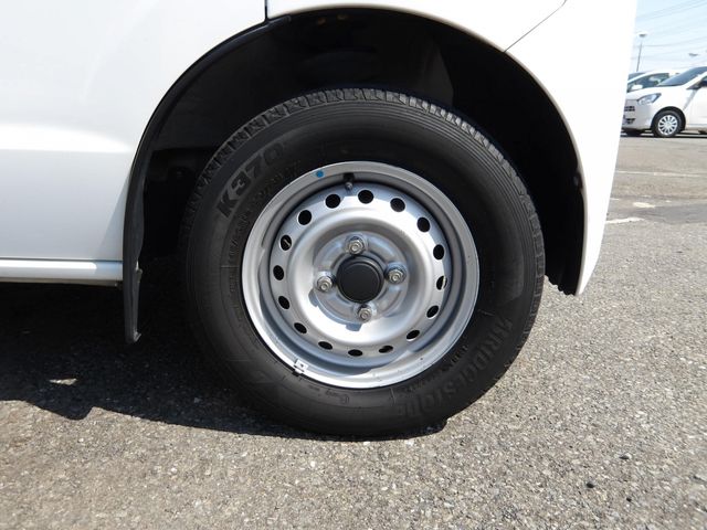 NISSAN NV100 CLIPPER 2019 Image 31