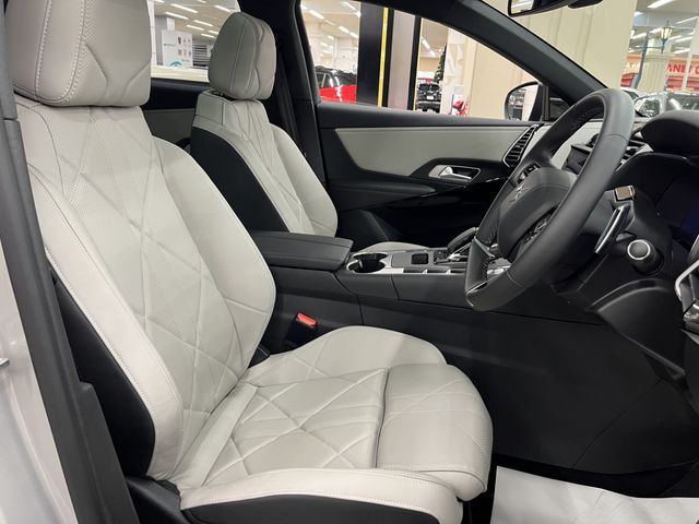 CITROEN DS7 E-TENSE 2024 Image 31