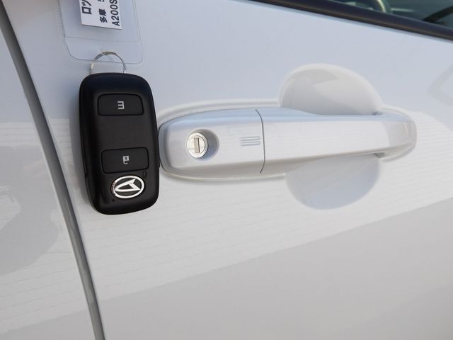 DAIHATSU ROCKY 2021 Image 31