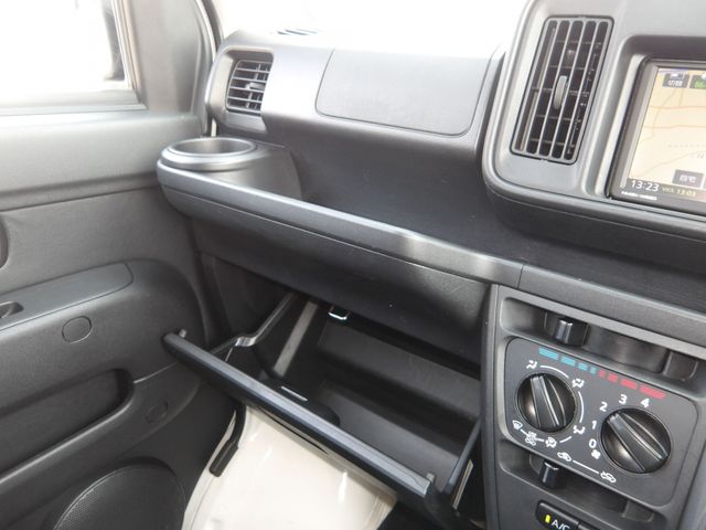 SUBARU SAMBAR VAN 4WD 2019 Image 31