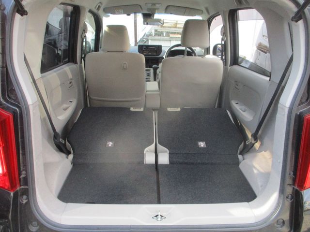 DAIHATSU MOVE 2015 Image 31