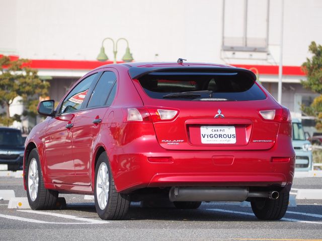 MITSUBISHI GALANT FORTIS SPORTB 2011 Image 31