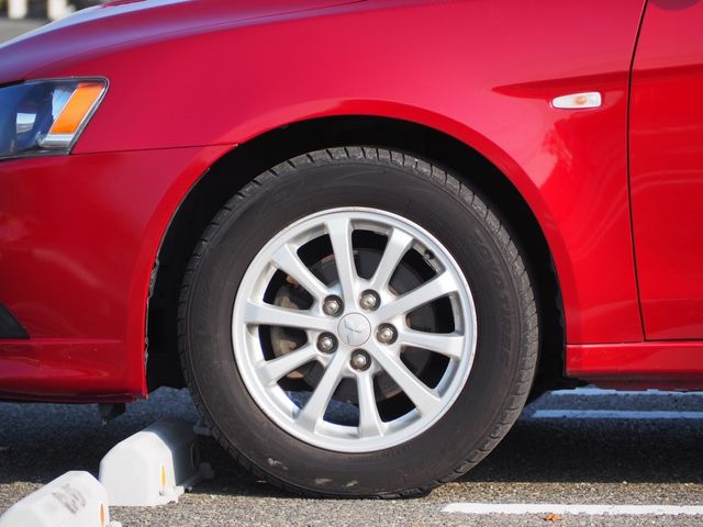 MITSUBISHI GALANT FORTIS SPORTB 2011 Image 31